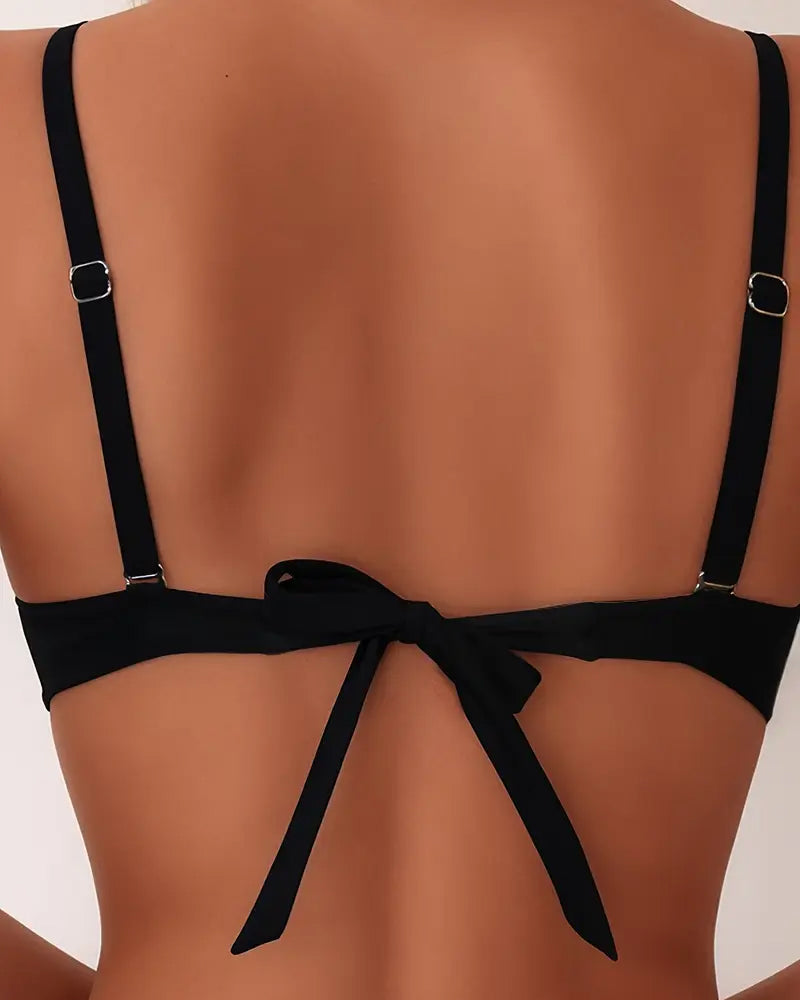 Sexy bikini set met open rug