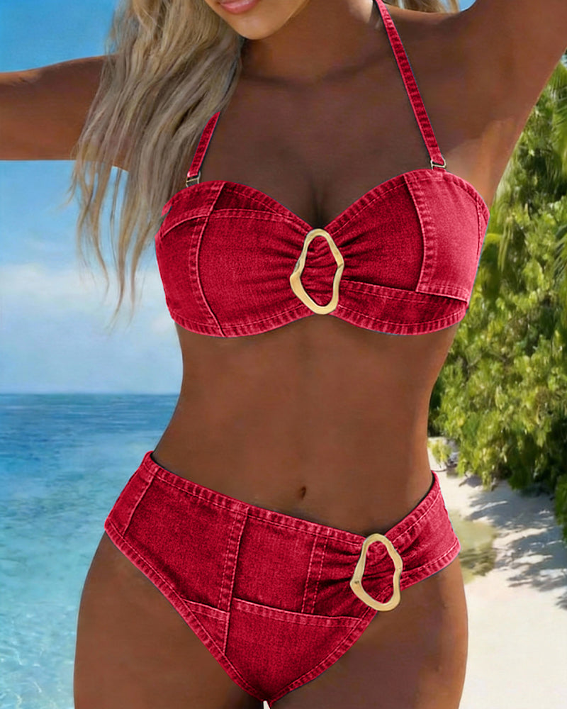 Bikini met jarretelgordel en metalen gesp, tweedelig