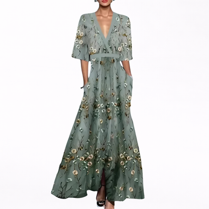 Valentina | Elegante maxi-jurk met diepe halslijn