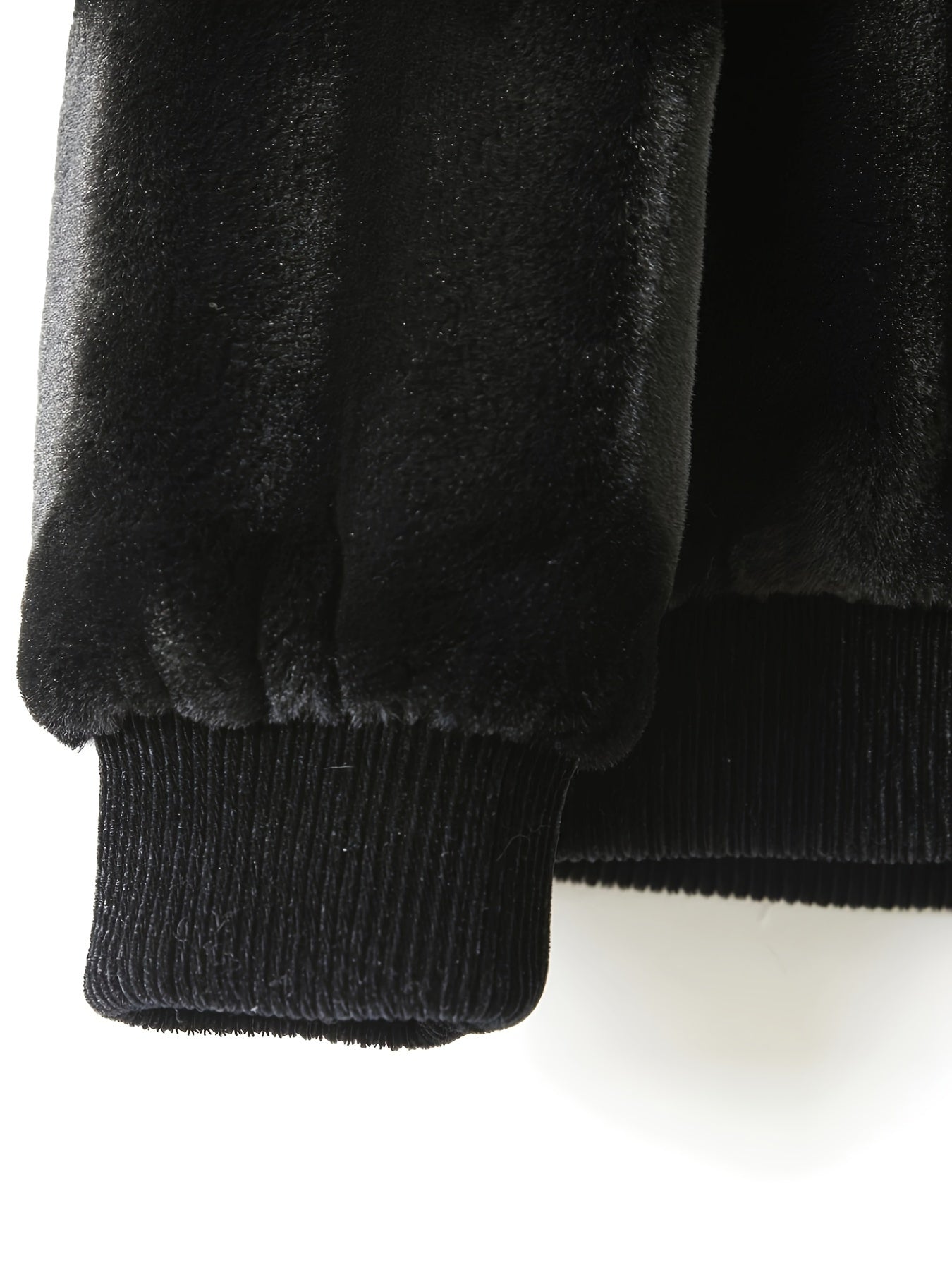 Louis™ | De Elegante Zwart