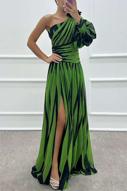 Shiloh - Elegante Gestreepte Maxi Jurk met Eén Schouder