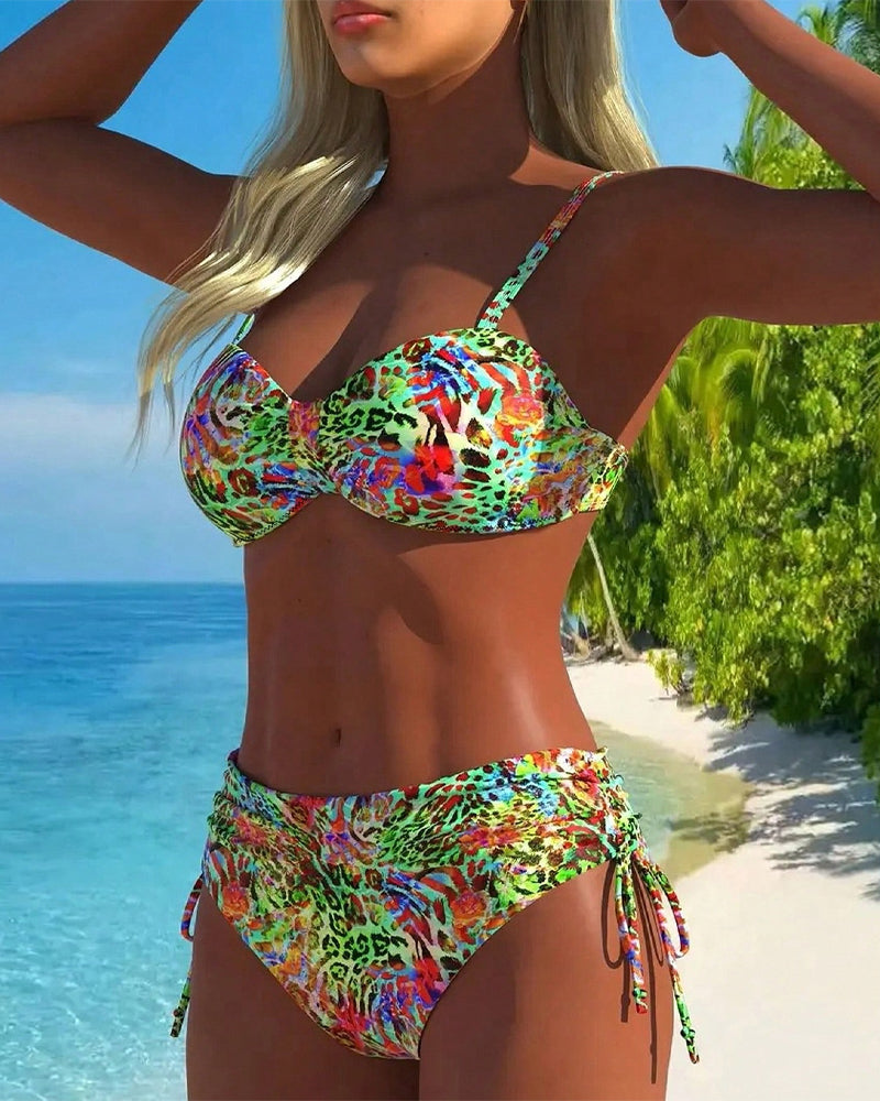 Opvallende gedeelde badkleding met luipaardprint
