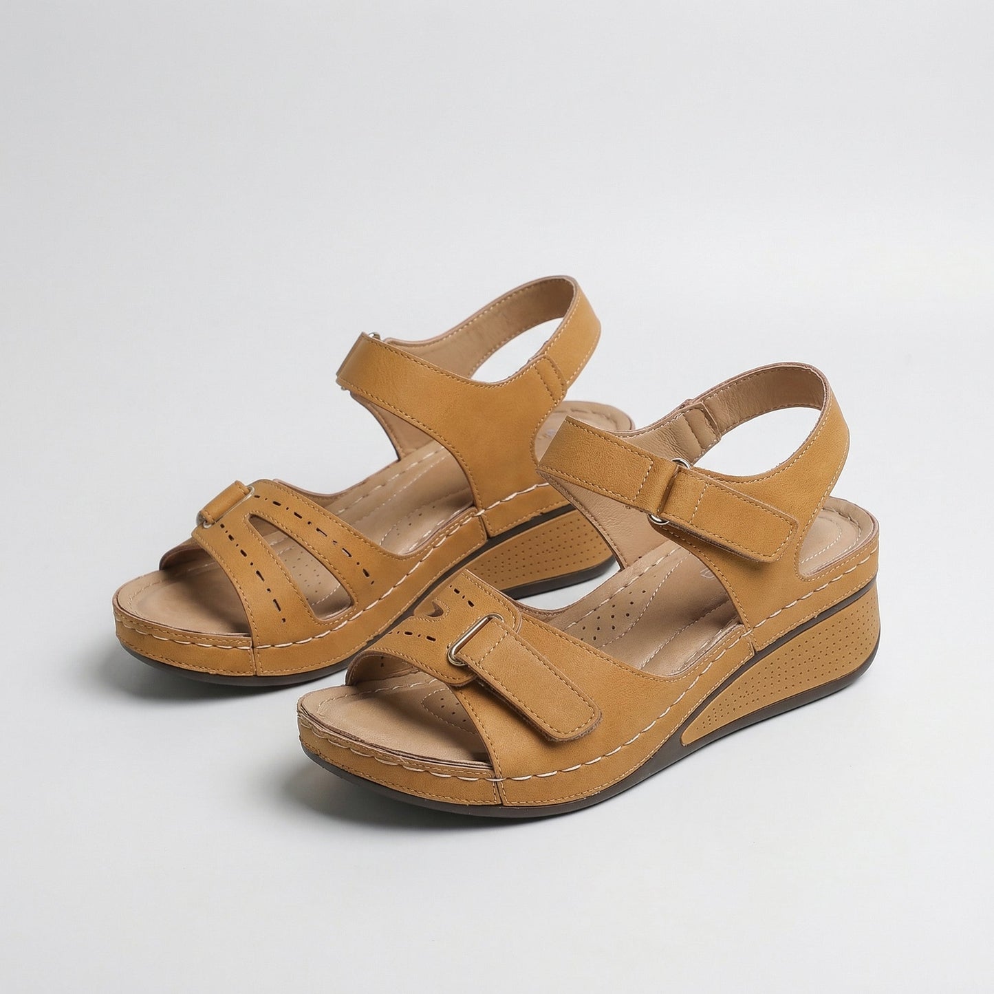 Sandy™ - Comfortabele orthopedische sandalen met sleehak