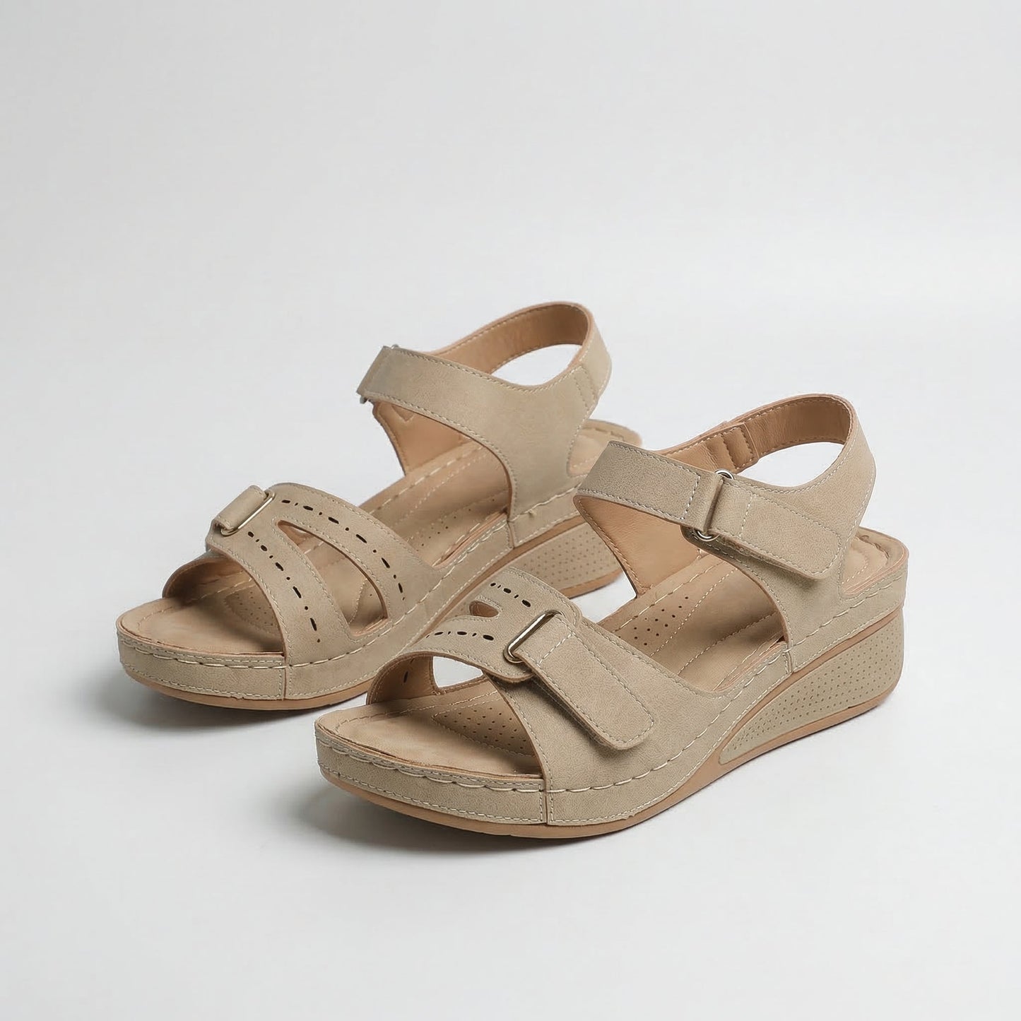 Sandy™ - Comfortabele orthopedische sandalen met sleehak