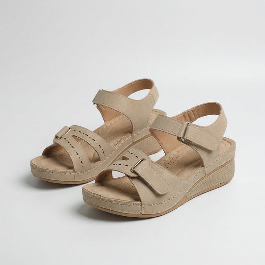 Sandy™ - Comfortabele orthopedische sandalen met sleehak